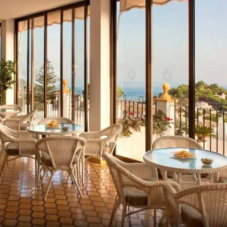 Trh Hotel 4*