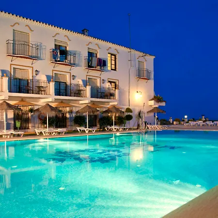 Trh Hotel 4*