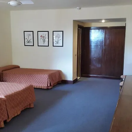 Hotel Trh