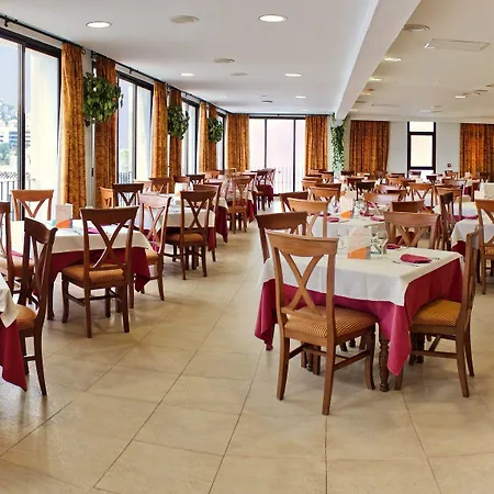 Hotel Trh