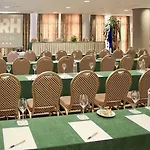 Trh Hotel 4*